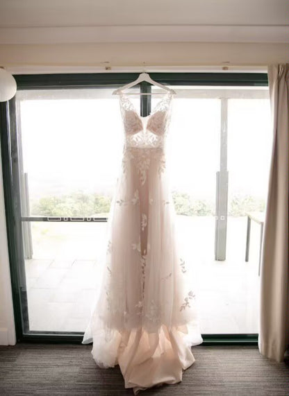 Lace Applique/Tulle A Line Wedding Gown All Sizes/Colors