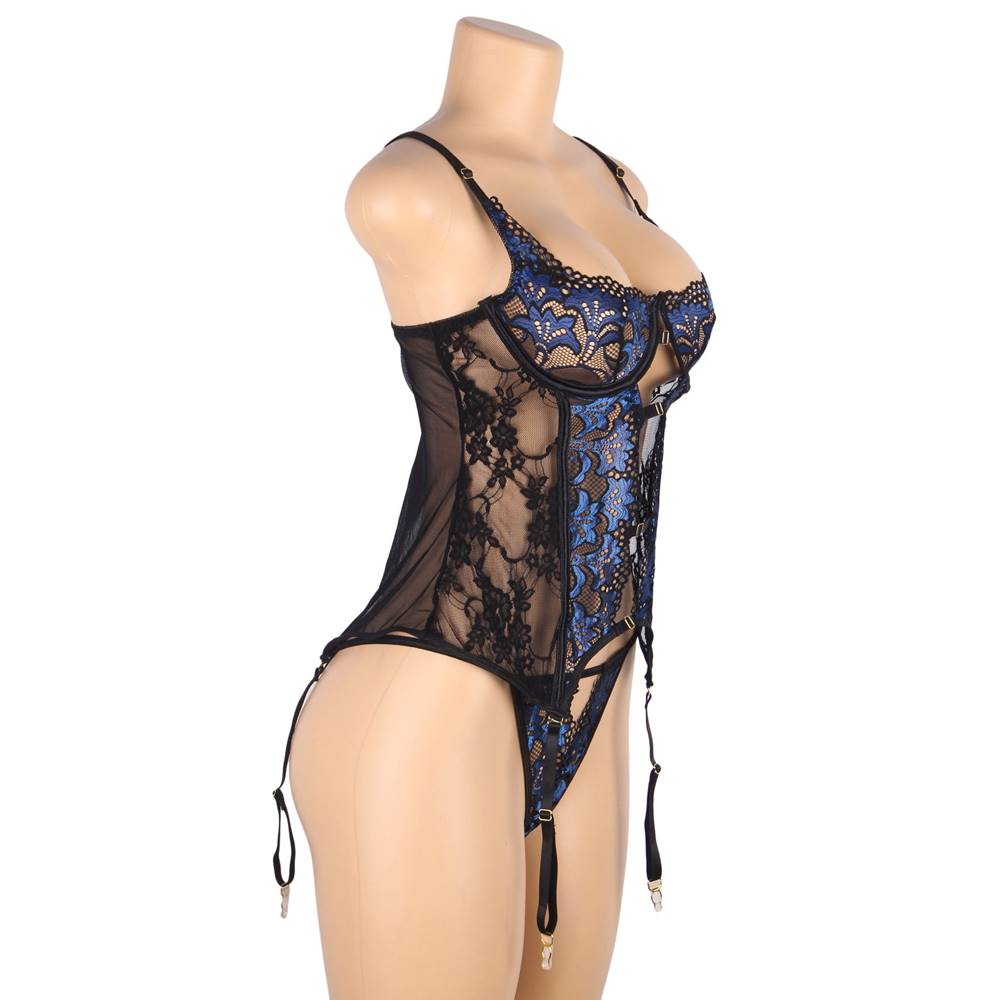 Queen Seductive Lace Underwire Convertible Bustier Set