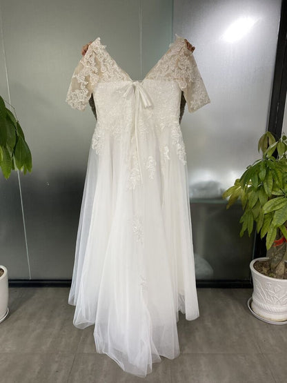 Lace Applique/Tulle A Line Wedding Gown All Sizes/Colors