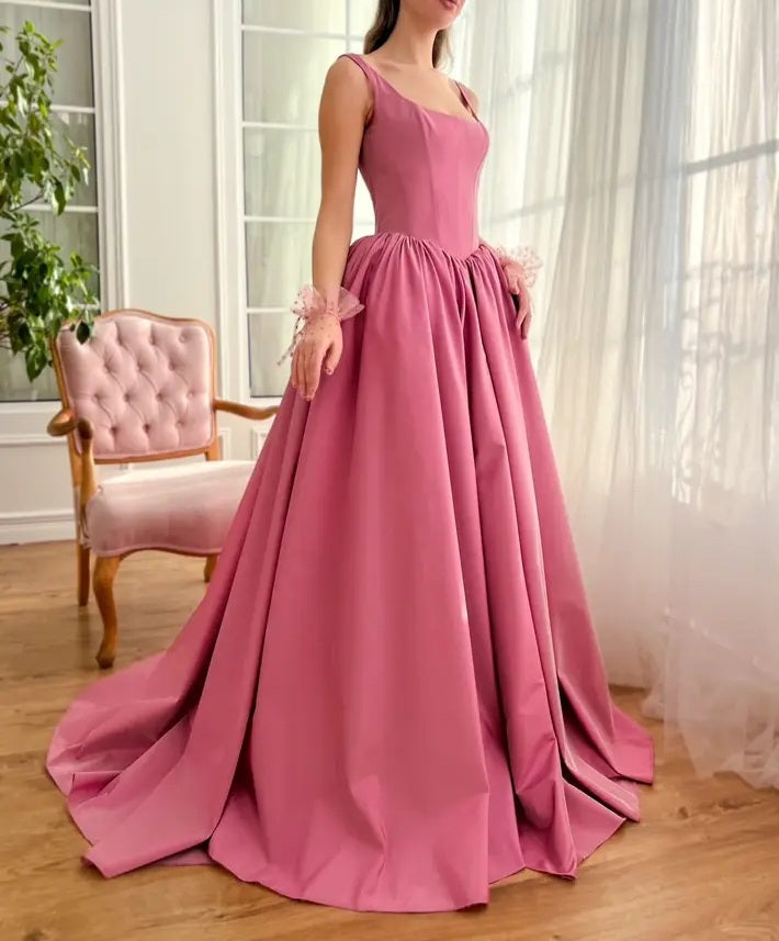 Taffeta A Line Wedding Gown