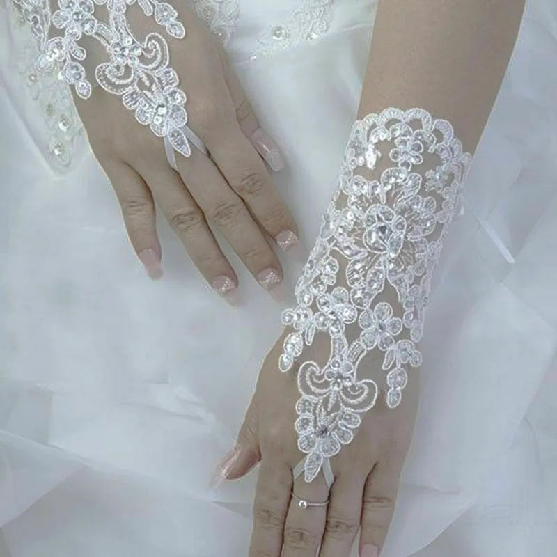 Sequined Lace Fingerless Wrist Wedding Gloves