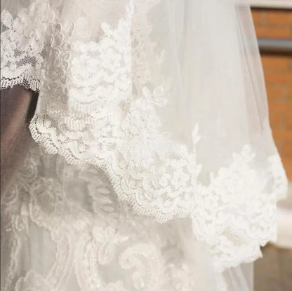 Vintage Lace Trim Waist Wedding Veil w/ Blusher