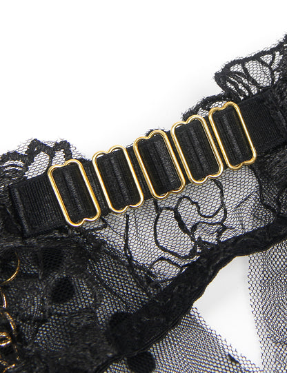 Lacey Flutter Bra Garterbelt Gift Set