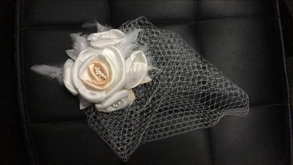 Vintage Rose Accent Net Birdcage/Fascinator Wedding Veil