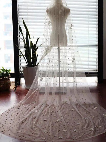 3D Pearl Center Floral Tulle Chapel/Church Wedding Veil