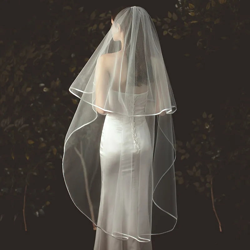 Elegant Satin Trimmed  Knee Length Wedding Veil w/ Blusher