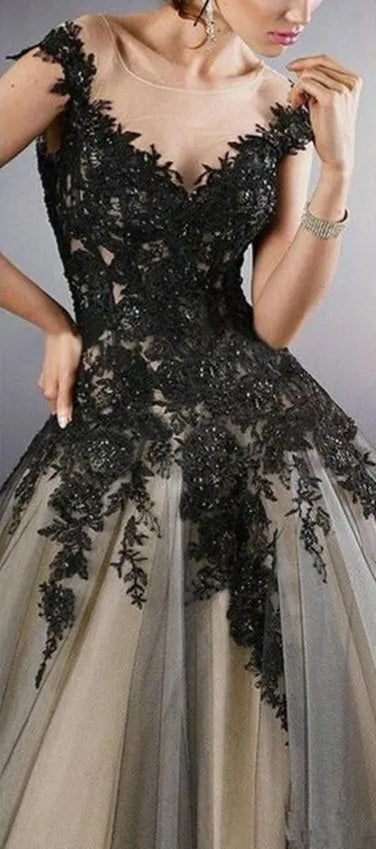 Applique/Tulle Ball Wedding Gown All Sizes/Colors