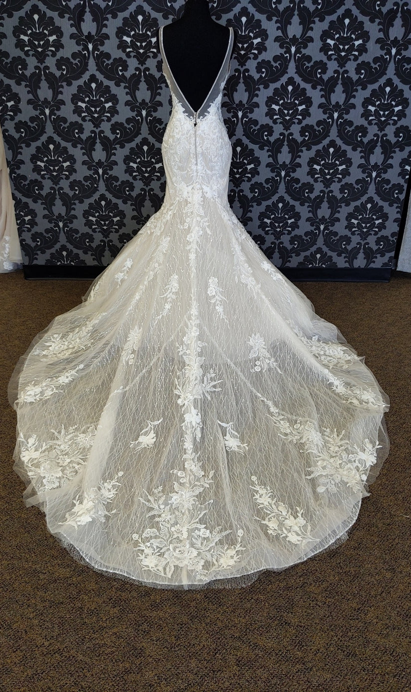 Luna All Over Sparkle Lace Wedding Gown All Sizes