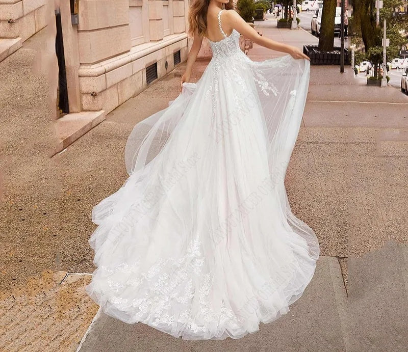 Romantic Flowy Lace Detailed Tulle A Line Wedding Gown All Sizes/Colors