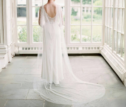 Simple Cowl Back Tulle Shoulder Veil