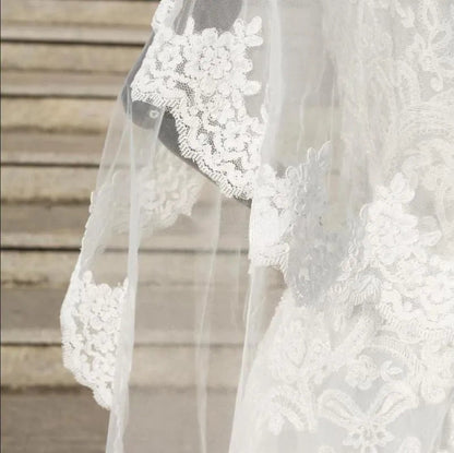 Vintage Lace Trim Waist Wedding Veil w/ Blusher