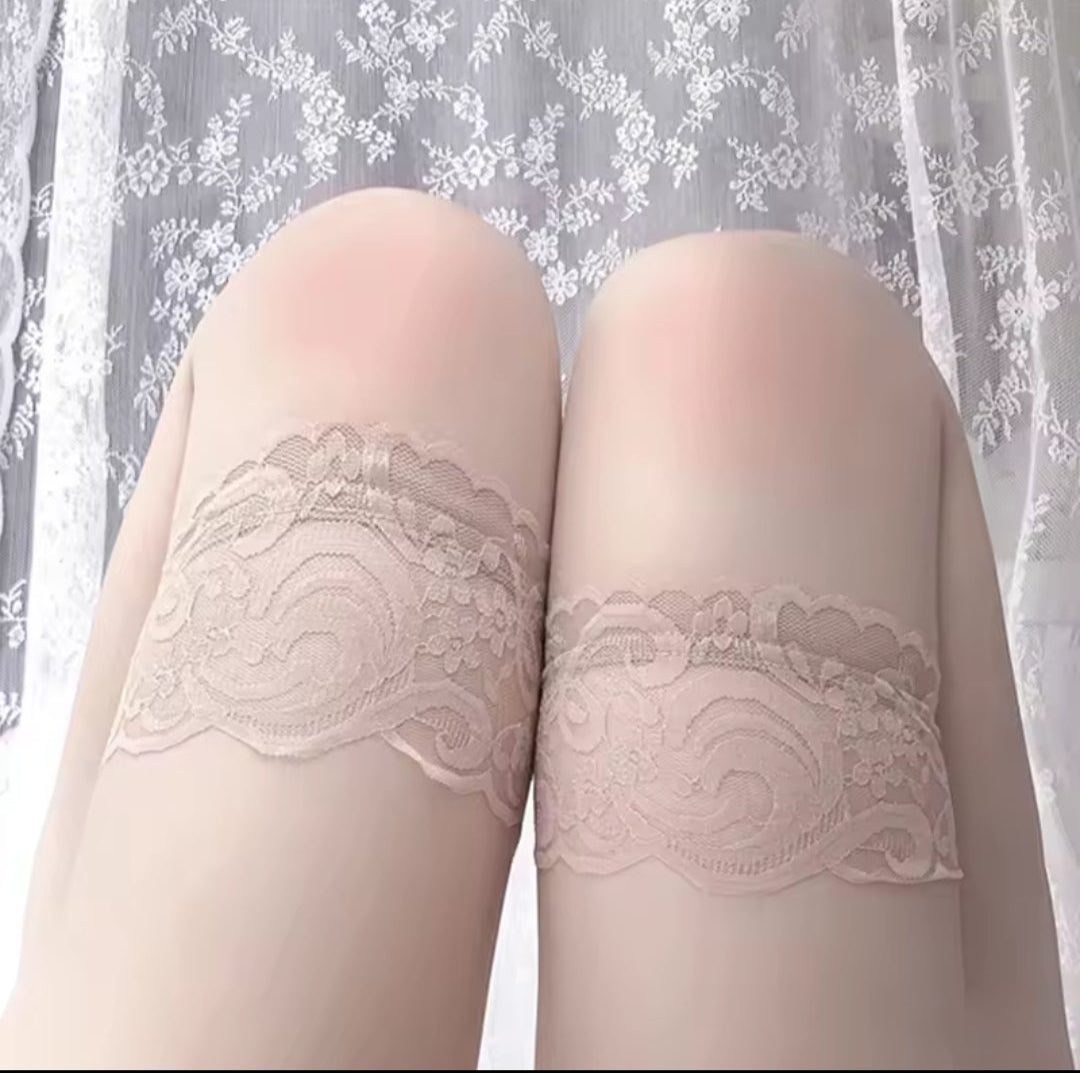 Classic Laced Thigh Highs