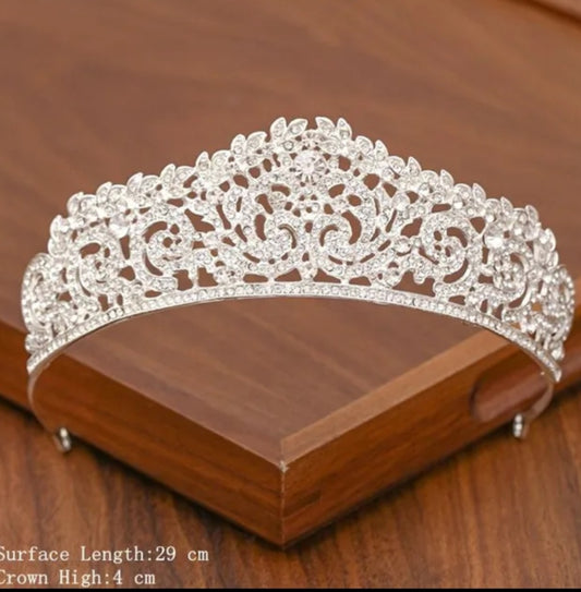 Small Round Stone Empress Tiara