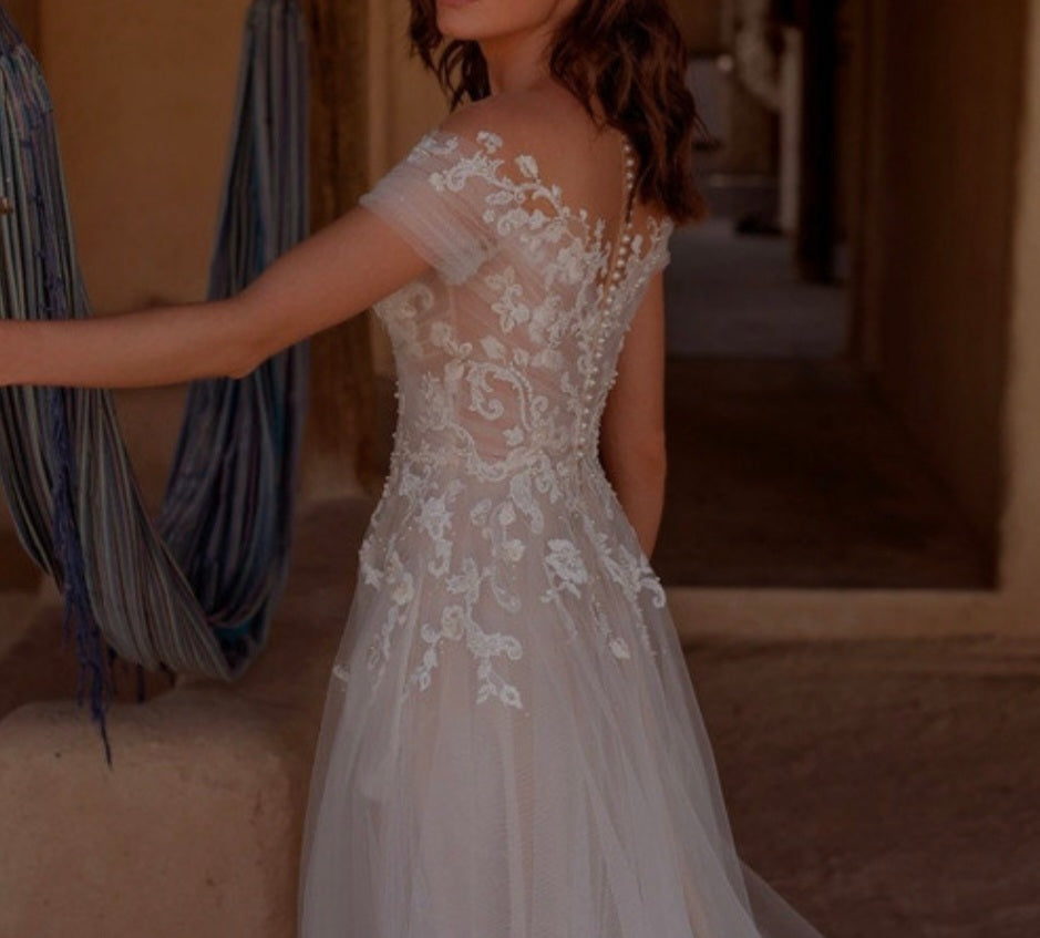 Ophelia Pearled Lace Applique/Tulle Wedding Gown All Sizes/Colors