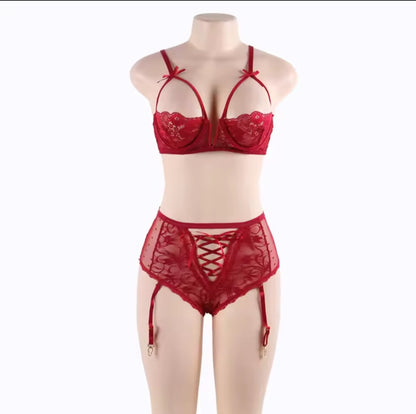 Queen Lace Demi Bra & Garter Panty Set