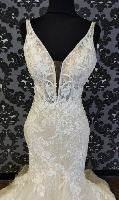 Luna All Over Sparkle Lace Wedding Gown All Sizes