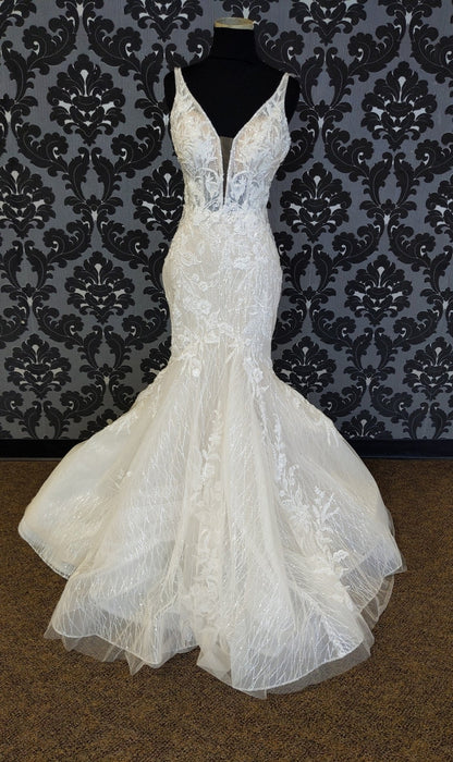 Luna All Over Sparkle Lace Wedding Gown All Sizes